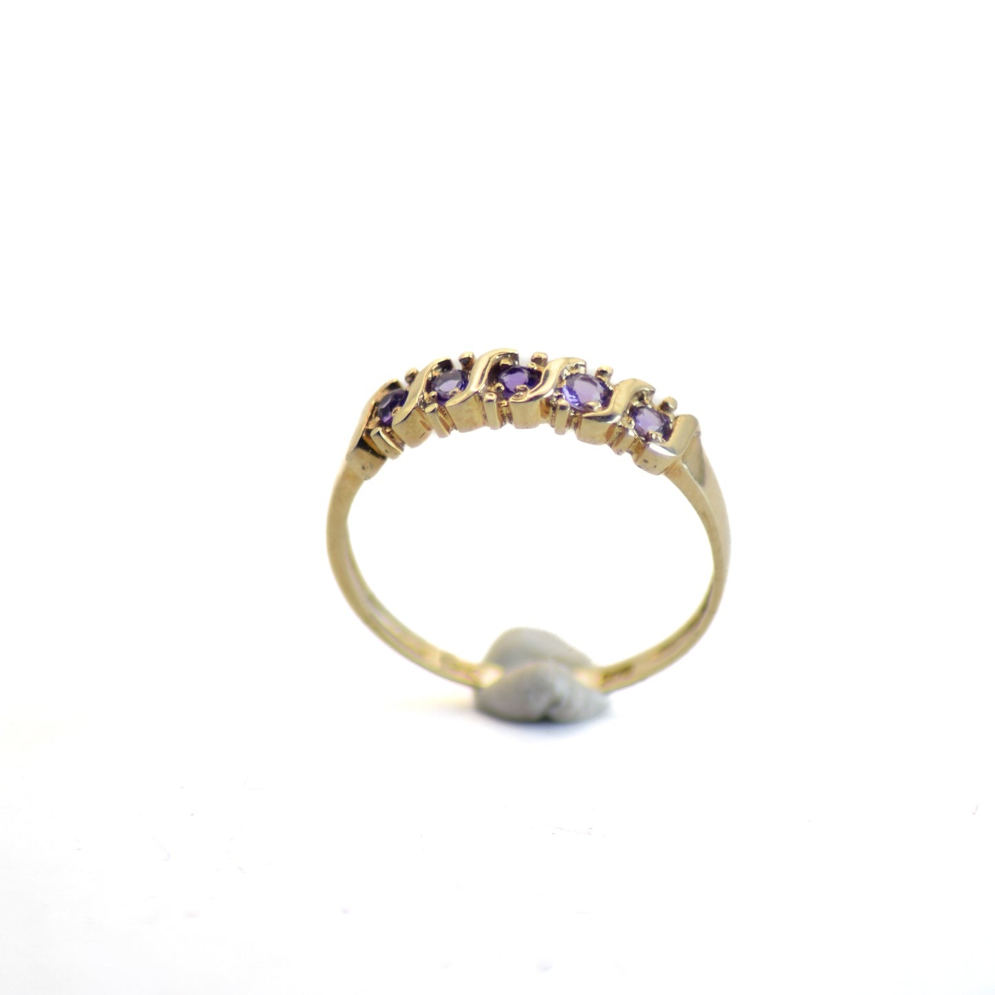 5 stone amethyst 9ct gold band