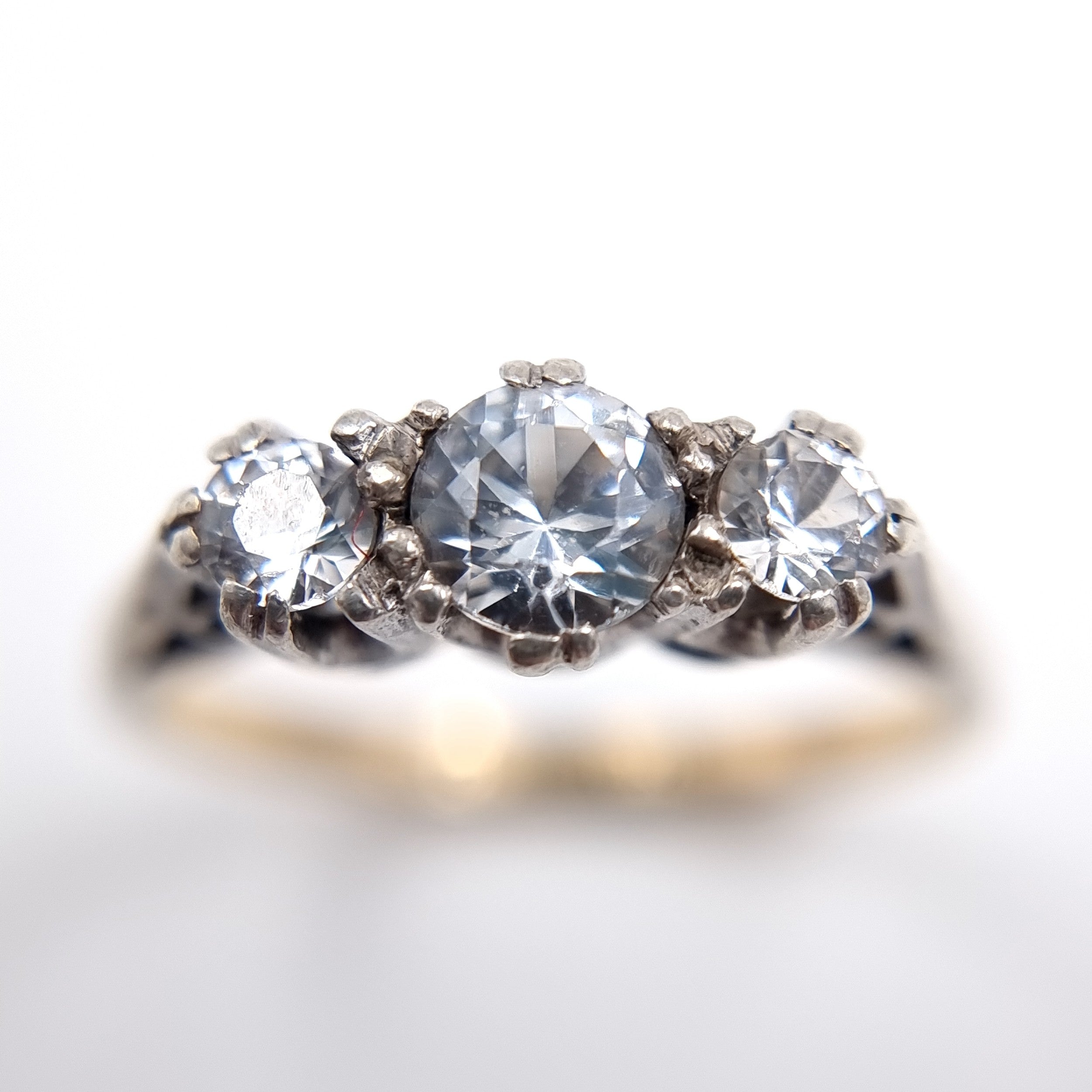 White spinel 9ct yellow gold ring