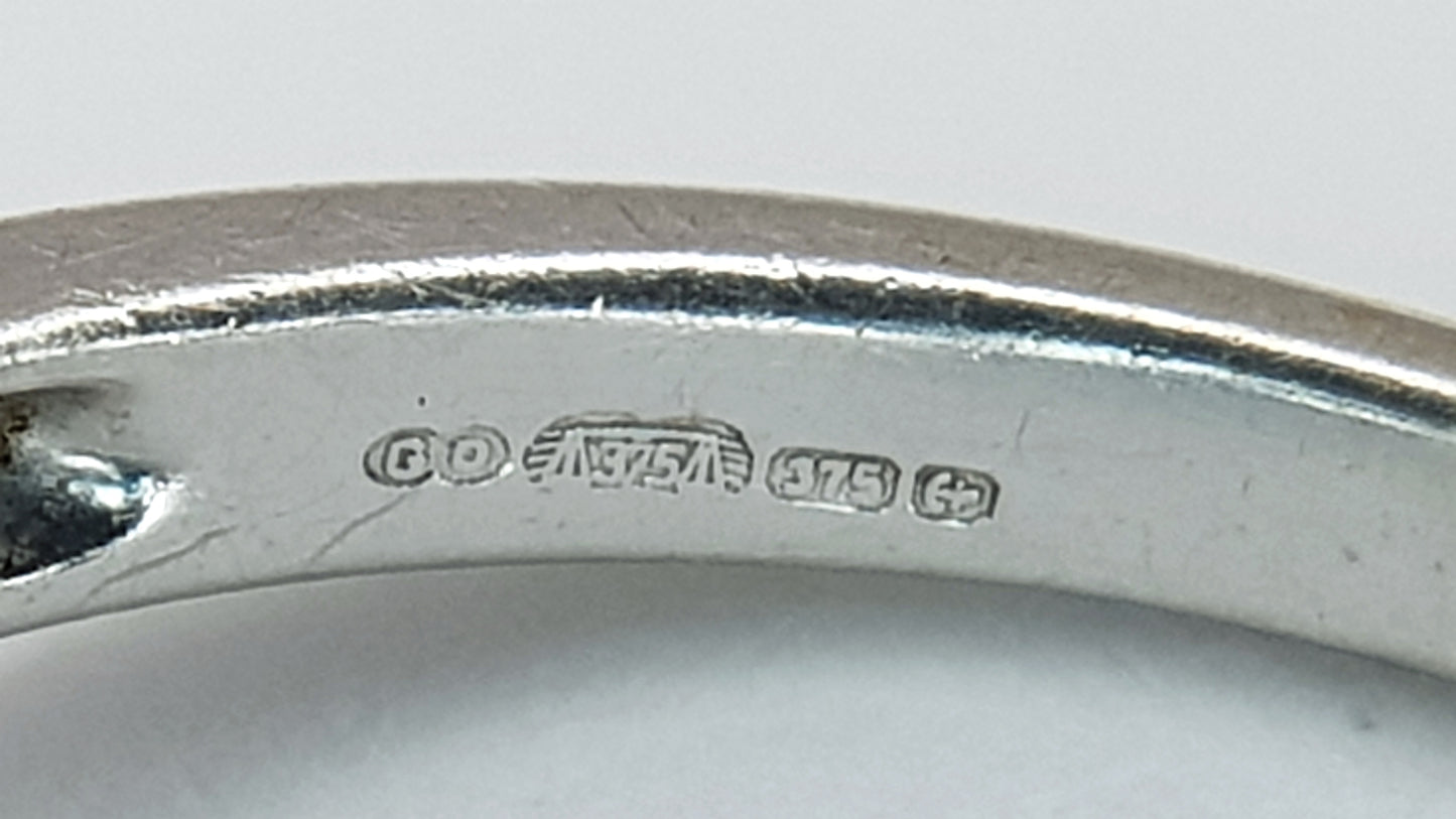 Topaz & diamond cocktail 9ct white gold ring