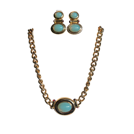 Taylored for style faux jade set, Elizabeth Taylor for Avon