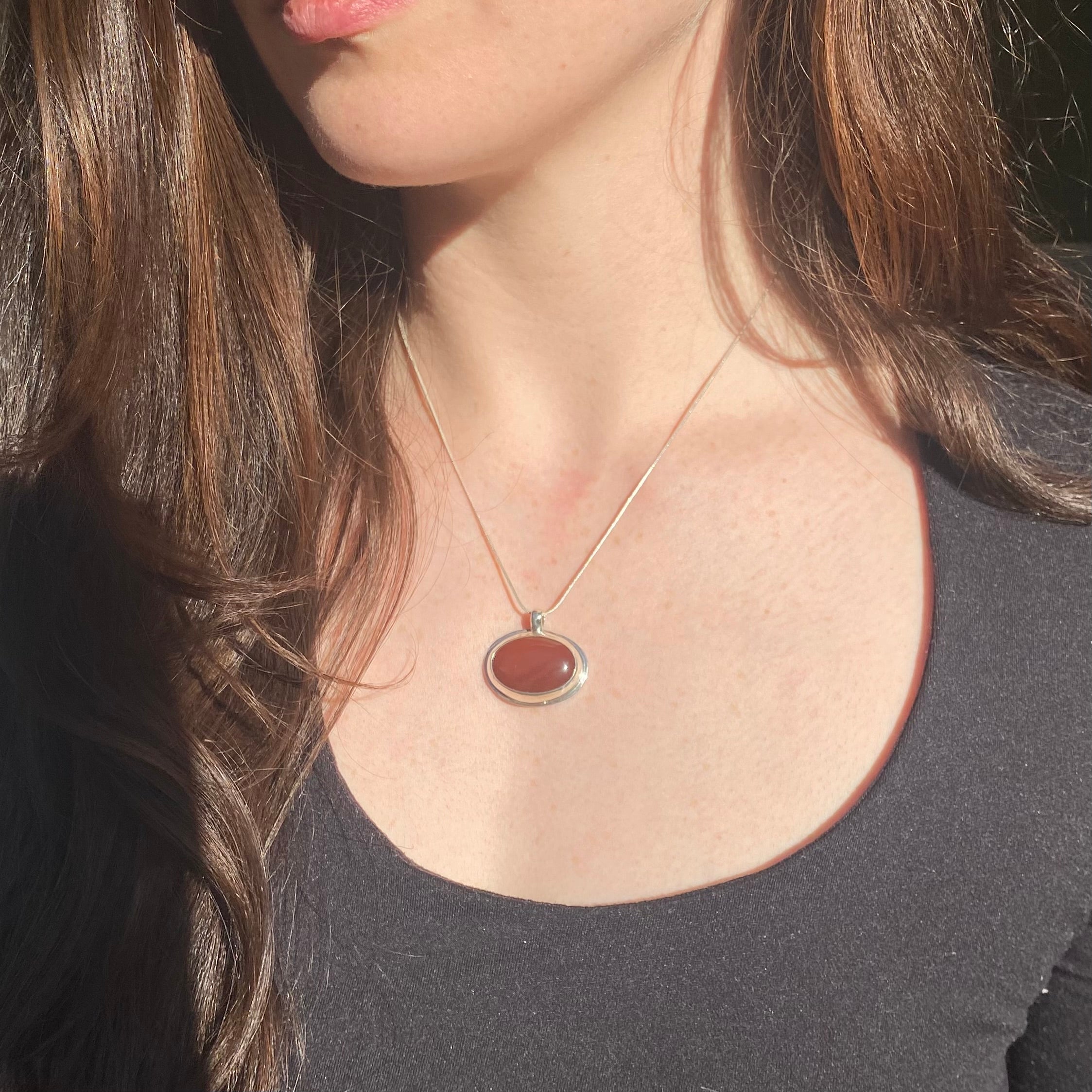 Red onyx pendant