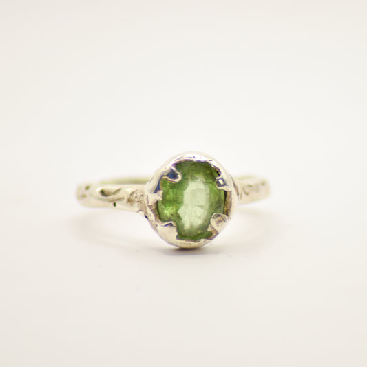 Small green kyanite ring