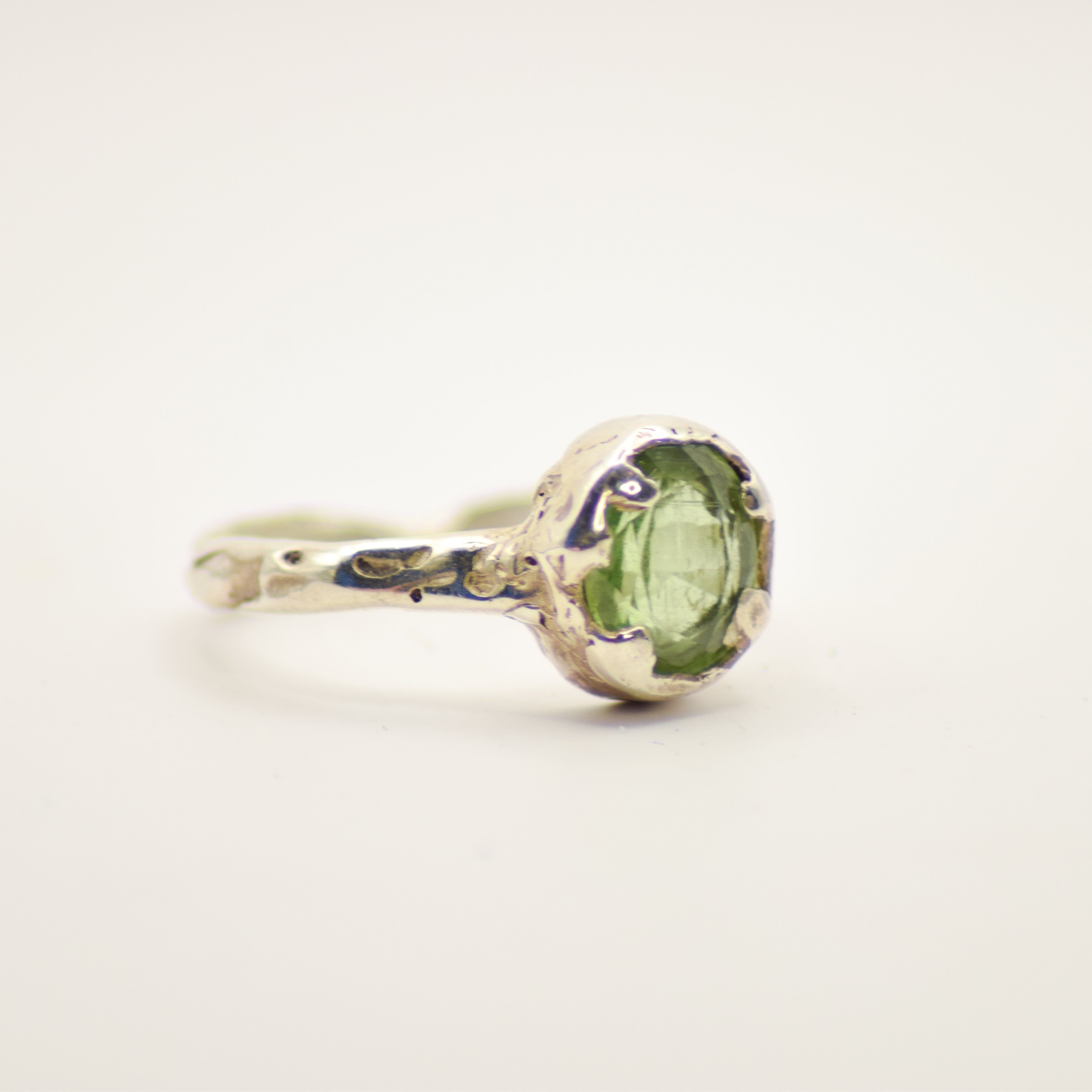 Small green kyanite ring