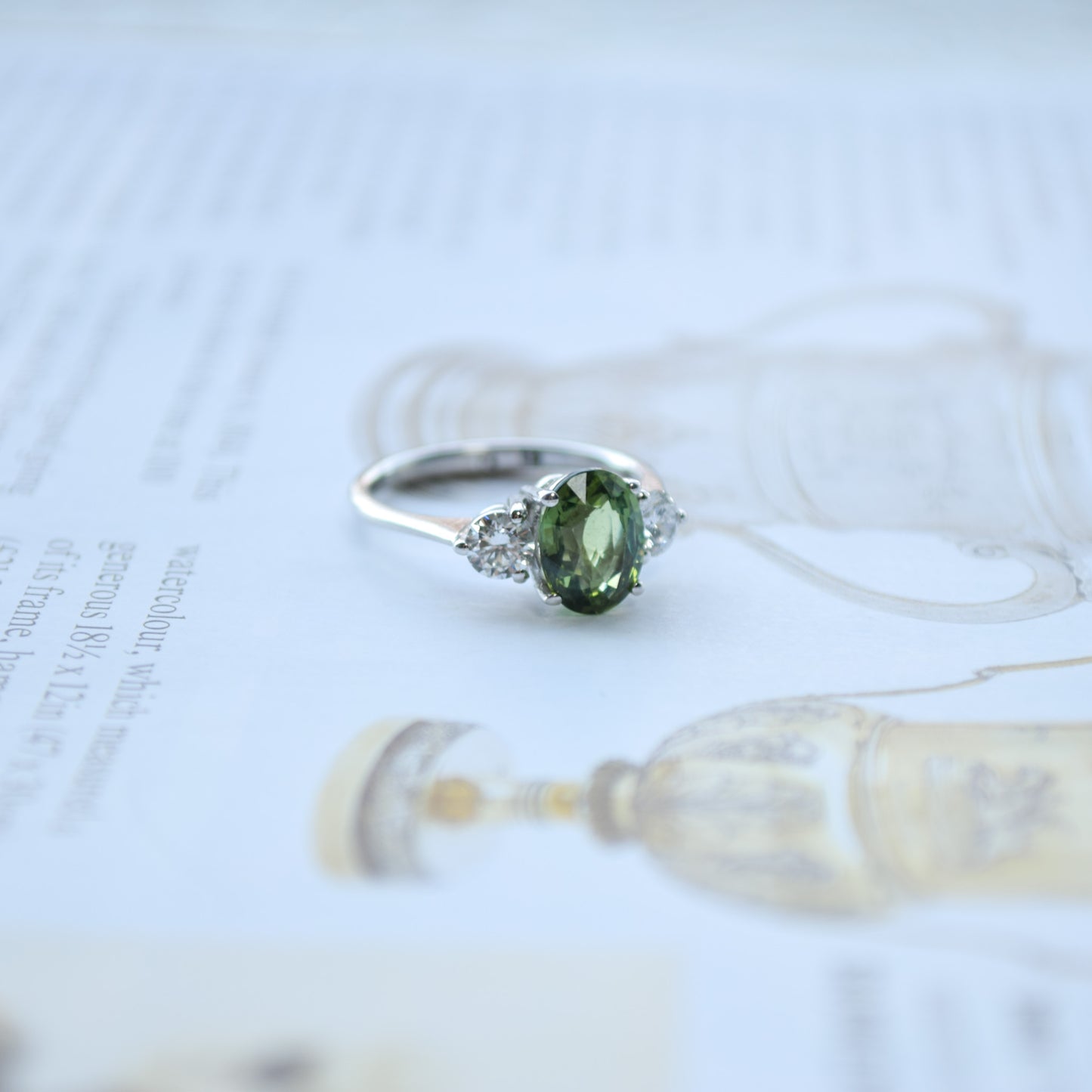 Montana sapphire 18ct white gold ring