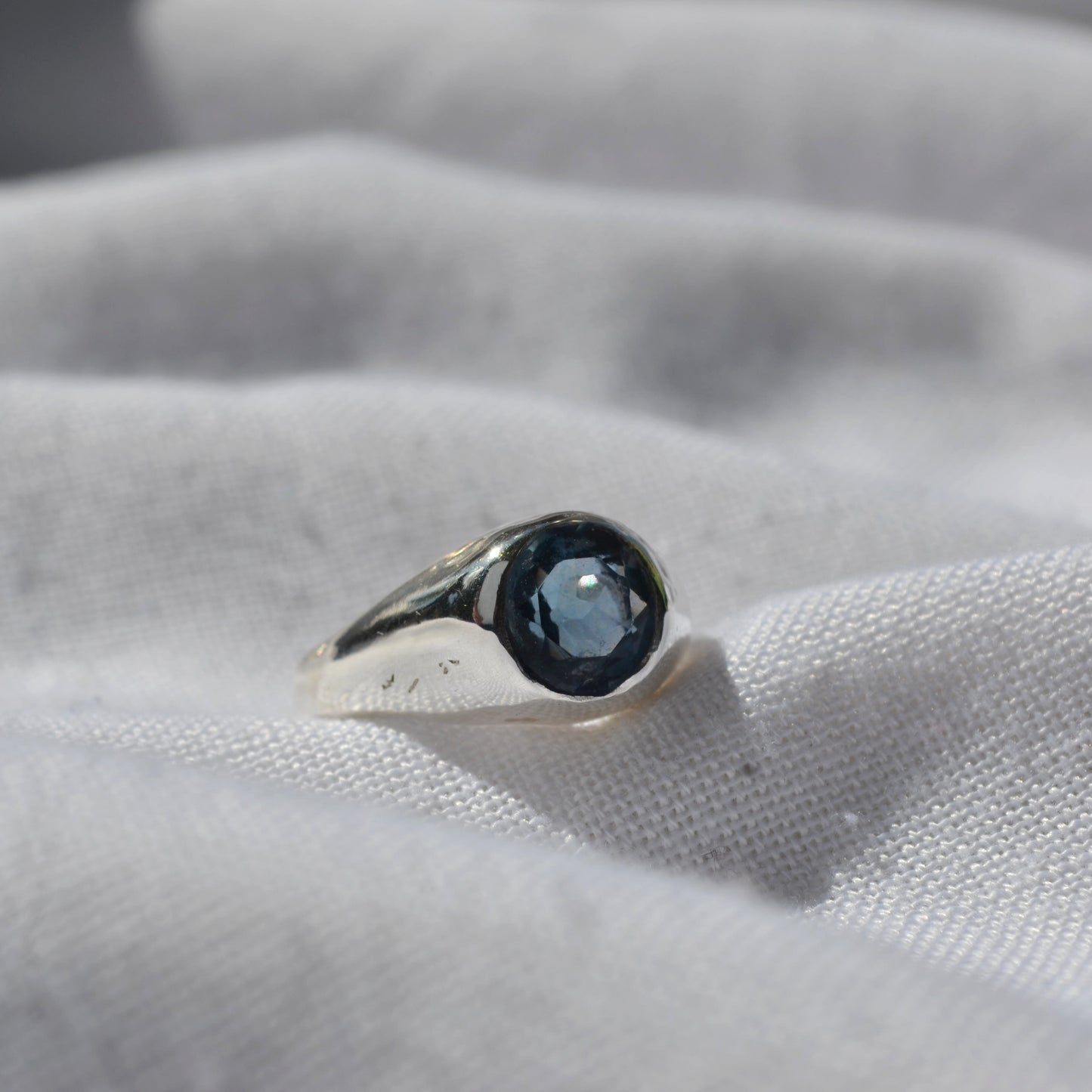 Tidewhisper signet ring