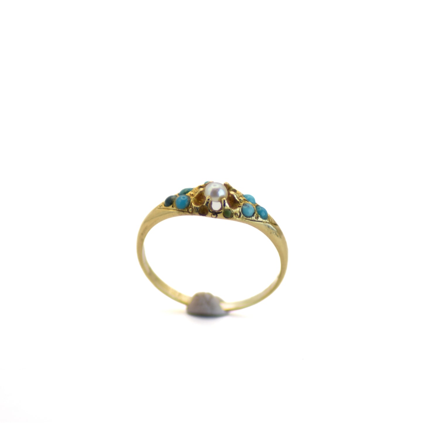 Turquoise & pearl 9ct gold ring