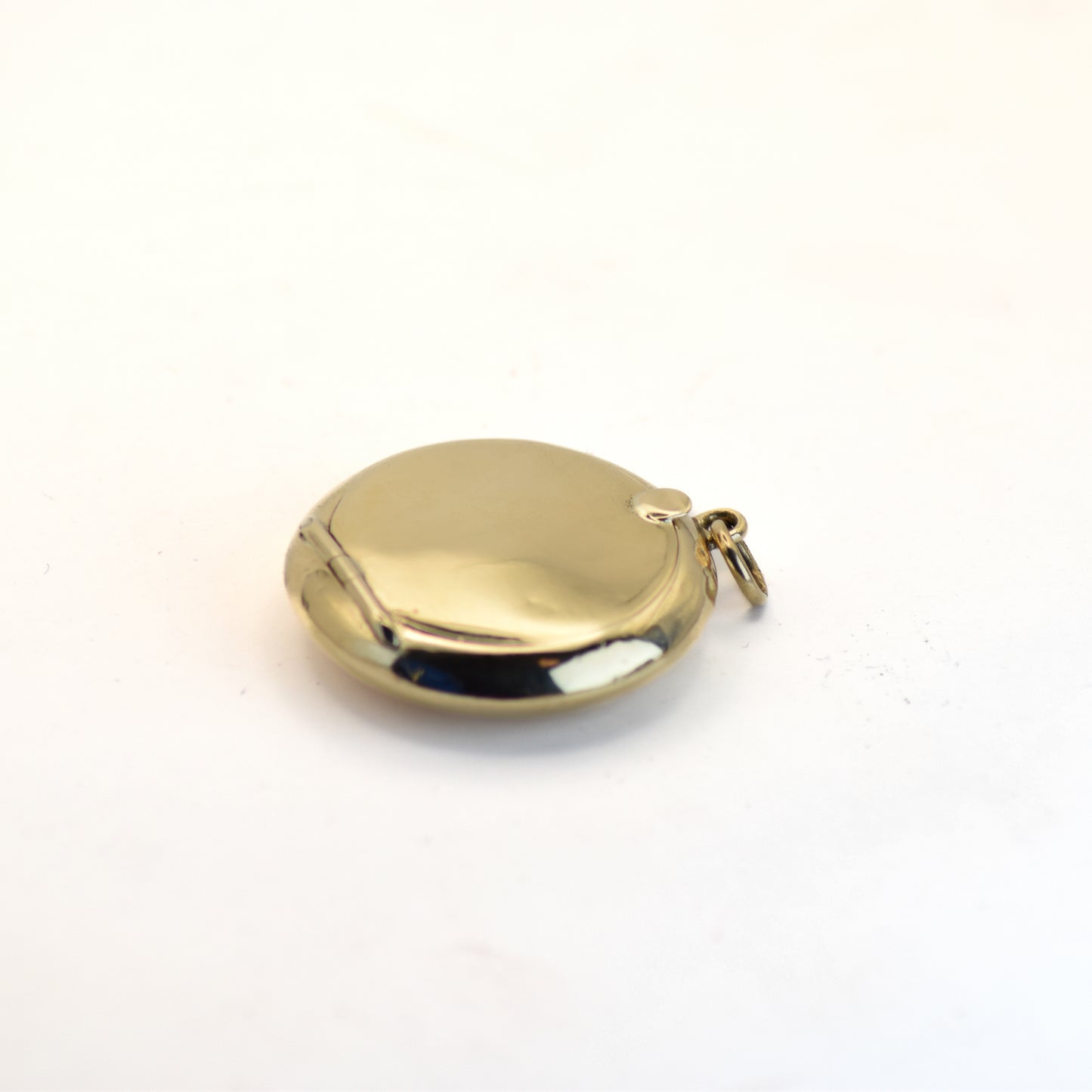 Large 9ct gold locket