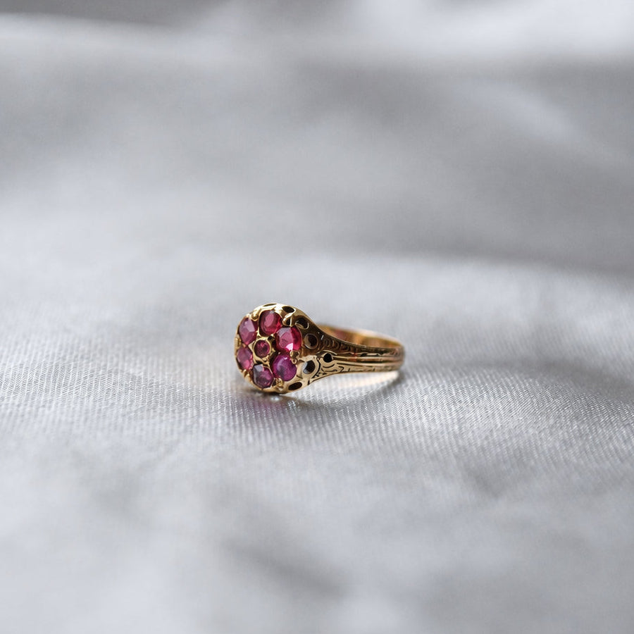 Vintage 90s Ruby 9ct gold ring