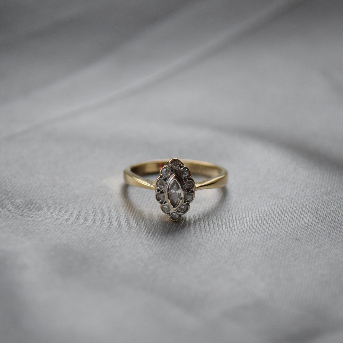 Marquise cut CZ 9ct gold ring
