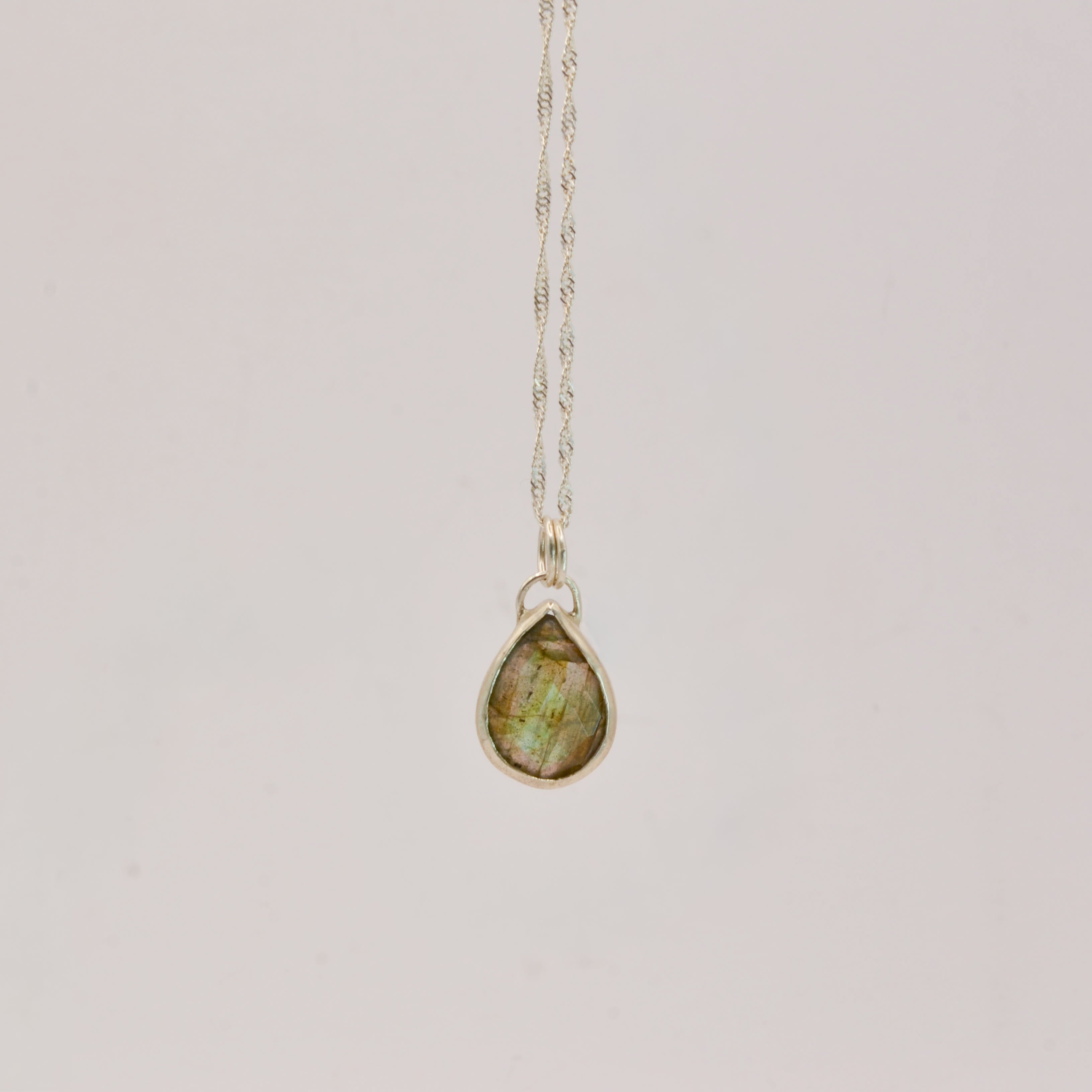 Faceted labradorite necklace